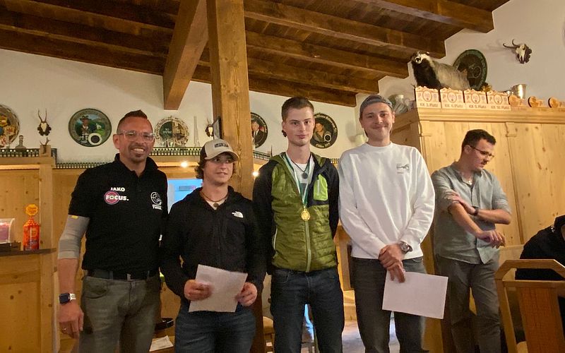 Besuch der Feuerwehr Sölden